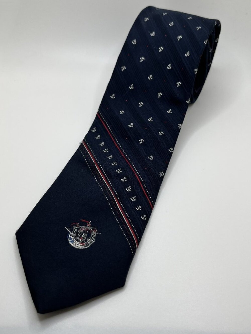 Via Re Necktie Ship Anchors Dark Navy Blue Red Stripe Naval Nautical Theme 54x3